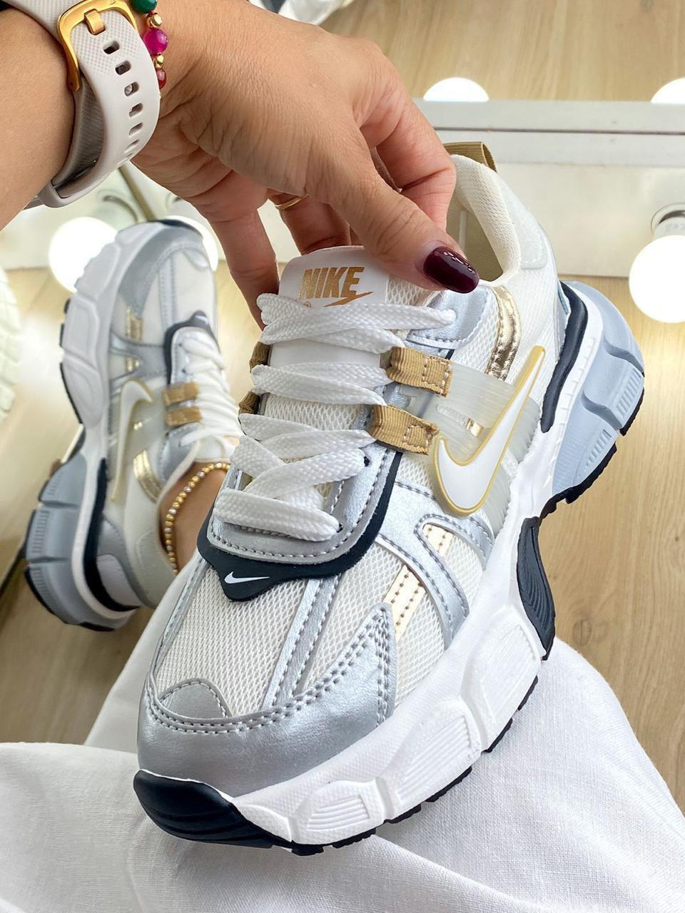 NIKE VK2 MT